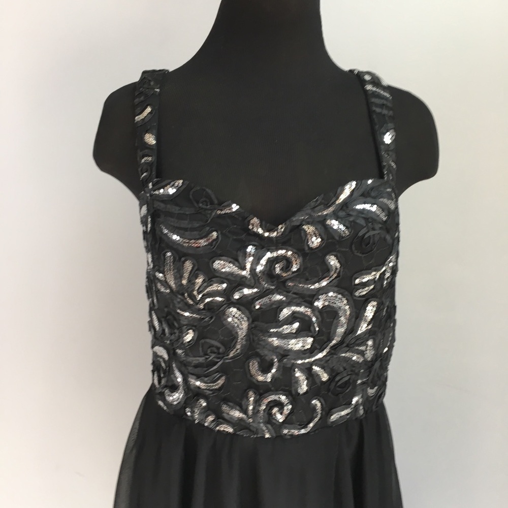Emerald Sundae Juniors' High-Low homecoming dress size 13 - Picture 4 of 10